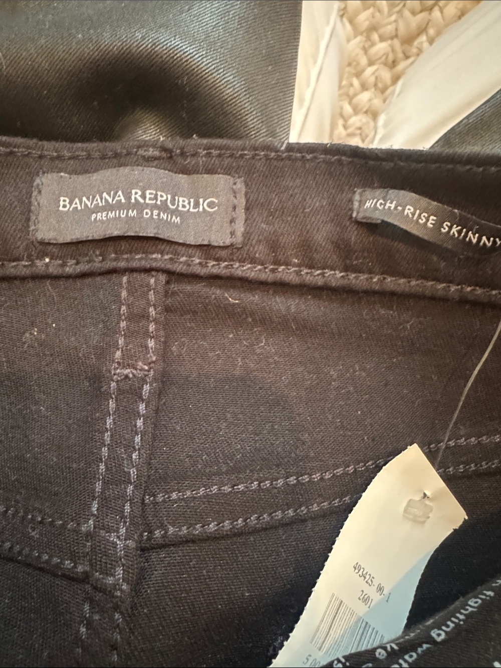 Banana Republic Black Coated Skinny Jeans NWT - Picture 6 of 7